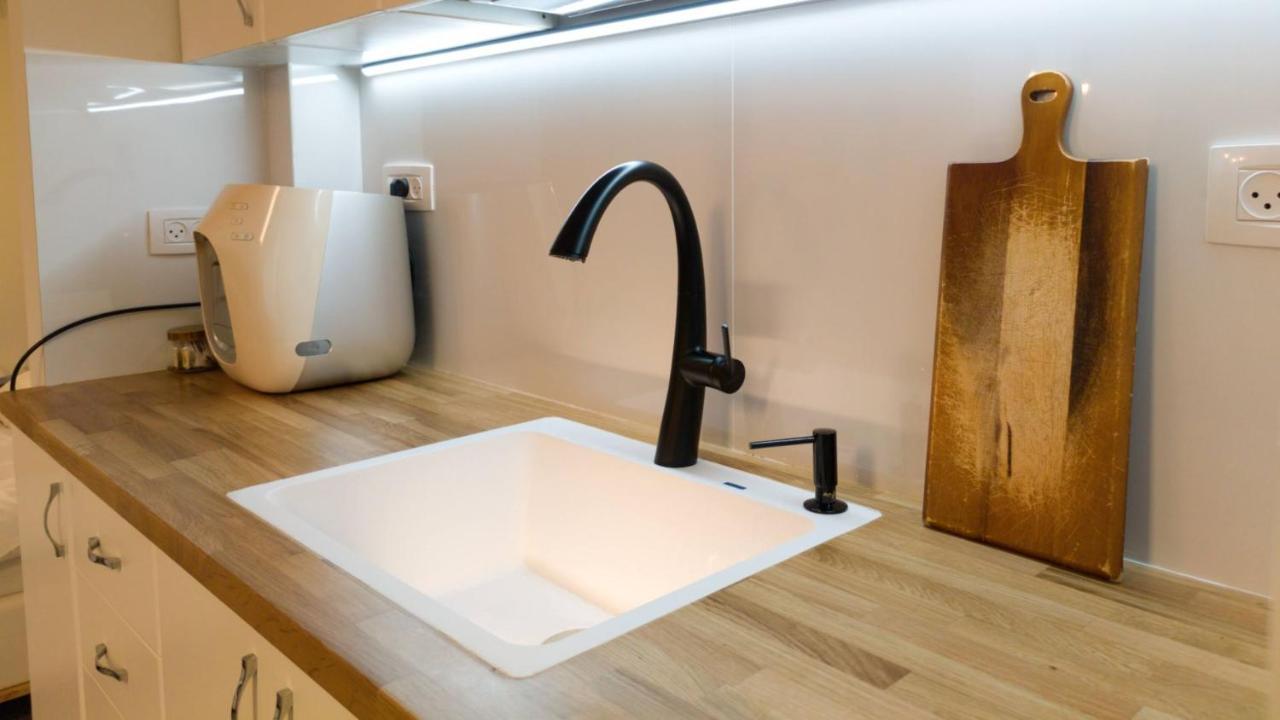 Primrose Boutique Apartment Ashdod Bagian luar foto