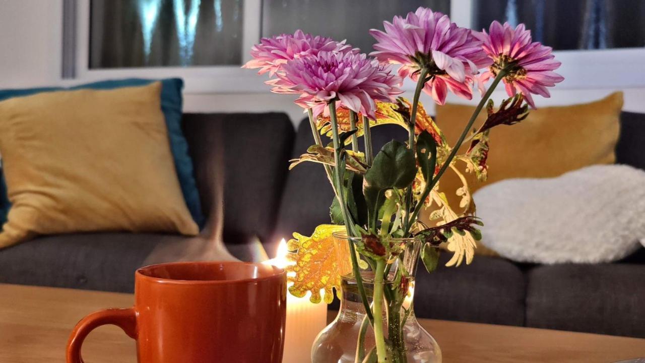 Primrose Boutique Apartment Ashdod Bagian luar foto