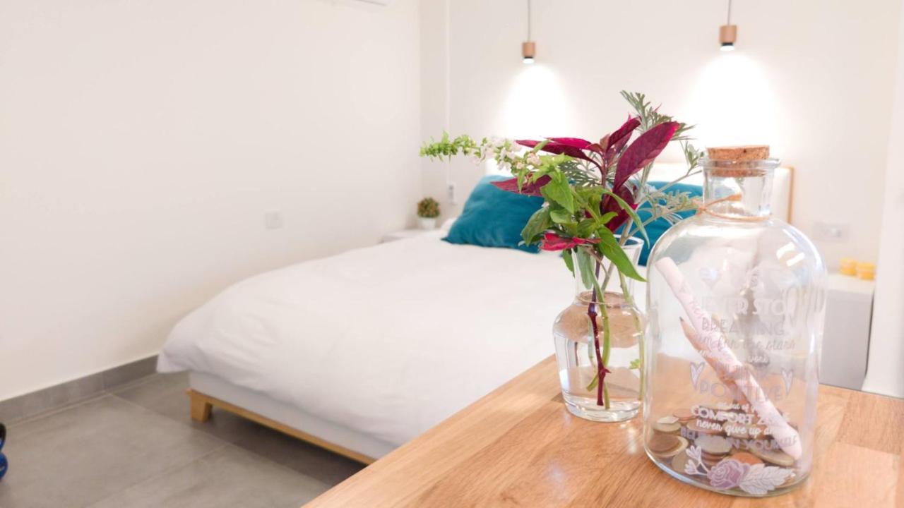 Primrose Boutique Apartment Ashdod Bagian luar foto